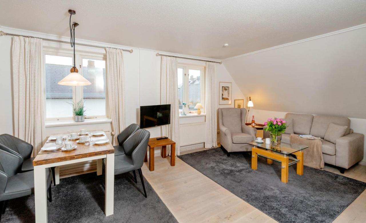 Ferienwohnung Faehnrich เวสเทอร์แลนด์ ภายนอก รูปภาพ